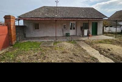 Casă cu 4 camere în Zerind - 2