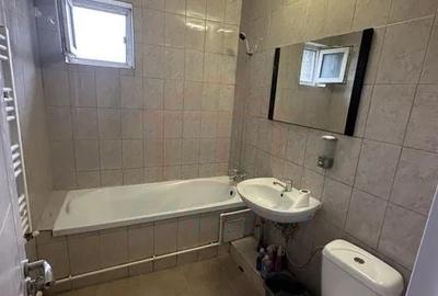 Apartament cu 3 camere decomandat în Micro 18 - 7