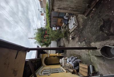 Casa de vanzare pe strada Valeni - 3