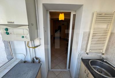 Apartament cu 2 camere decomandat, mobilat în Palat - 8