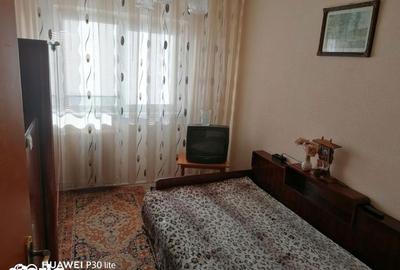 Apartament cu 3 camere în Rahova - 3
