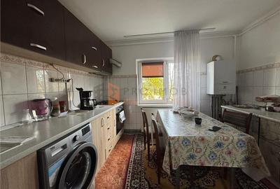 Apartament 2 camere decomandat cf1 zona Unirii Nord - 3