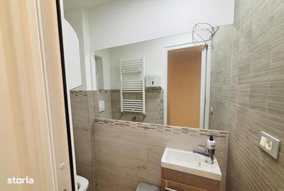 Spațiu comercial, de 54 mp, în George Enescu - 5