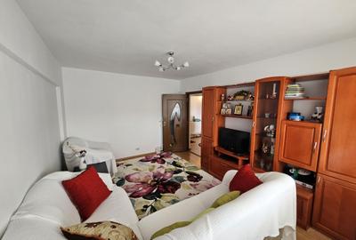 Apartament cu 2 camere decomandat în Plantelor