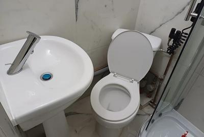 Garsonieră decomandată în Steaua - 2