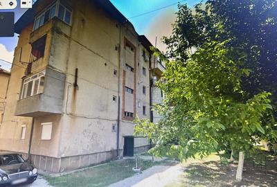 Apart 3 camere decomandat - 2