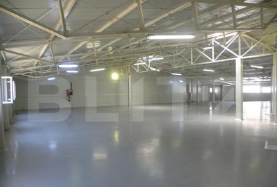 Hala cu birouri, clasa A, 425 mp - 2