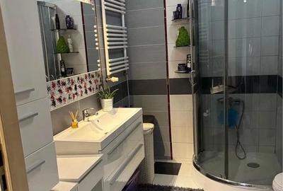 Garsonieră decomandată în Complex Studențesc