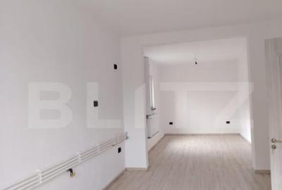 Casa de vanzare, cu 6 camere, 288 mp, zona Voinesti - 32