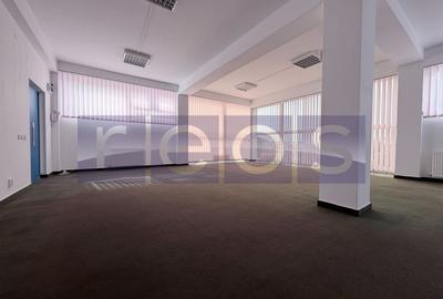 Birou, de 212 mp, în Central - 2