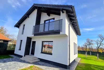 Casă cu 4 camere cu Teren 540 Mp în Central - 5
