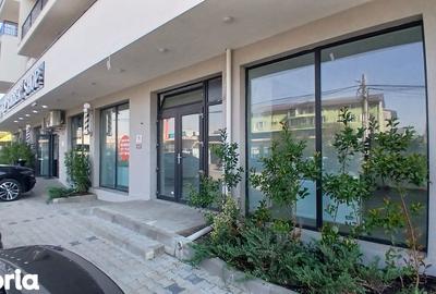 Spațiu comercial, de 52 mp, în Central
