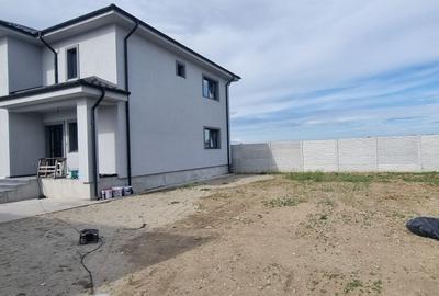 Casă cu 4 camere în Bran