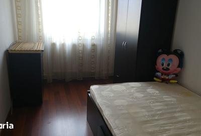 Apartament cu 3 camere decomandat în Dorobanți 1 - 10