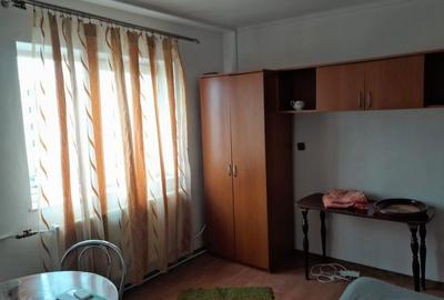 Garsonieră decomandată în 6 Vânători - 7