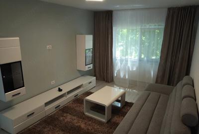 Apartament cu 3 camere semidecomandat în Iosefin