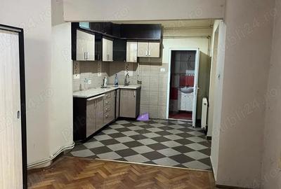 Apartament cu 2 camere decomandat în Central - 3