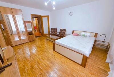 Garsoniera inchiriere Stirbei Voda bloc 1993 etajul 3/7 - 9