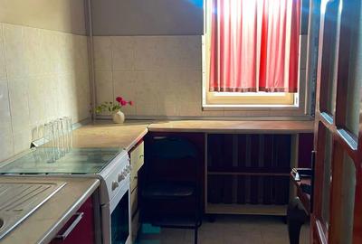 Apartament cu 3 camere decomandat în Alexandru cel Bun - 2