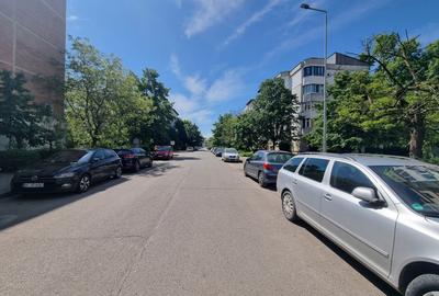 Apartament cu 3 camere decomandat, mobilat în Banca Națională - 13