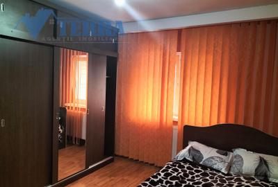 Luminos, spațios, ultracentral - Apartament 3 camere, 78 mp Mioveni - 2