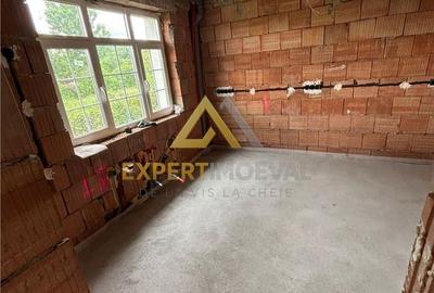 Casă cu 5 camere cu Teren 590 Mp în Tăuții-Măgherăuș - 4