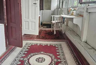 Casă cu 2 camere în Bunești - 1