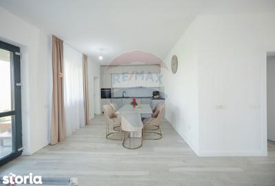 Casă cu 4 camere cu Teren 500 Mp în Nojorid