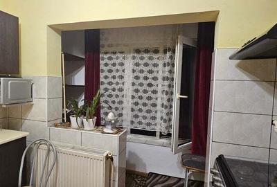 Inchiriez apartament cu 2 camere - 3