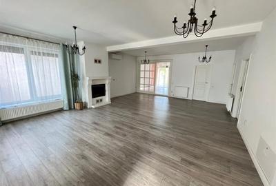Apartament cu 4 camere semidecomandat, mobilat în Iris - 2