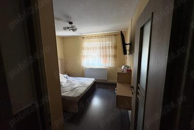 Apartament cu 4 camere decomandat în Micro 15 - 8