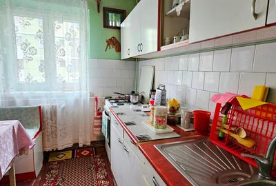 Apartament 2 camere decomandate, etaj 2, zona Maratei -Grad."Floare de Colt" - 3