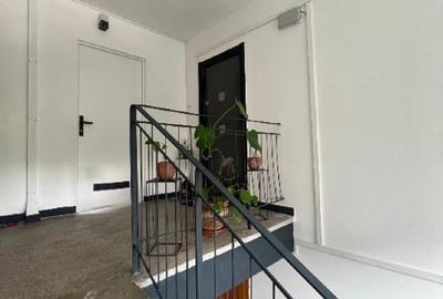 De închiriat: Apartament cu 3 camere, 2 băi în zona centrală - 3