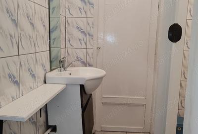 Inchiriez spa?iu comercial - 10