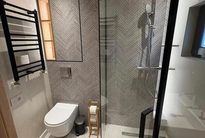 Apartament cu 3 camere decomandat în Central - 2