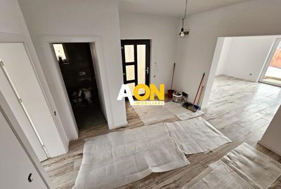 Duplex cu 4 camere cu Canalizare în Central - 2