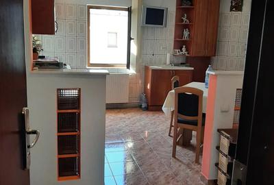 Vand apartament 2camere - 1