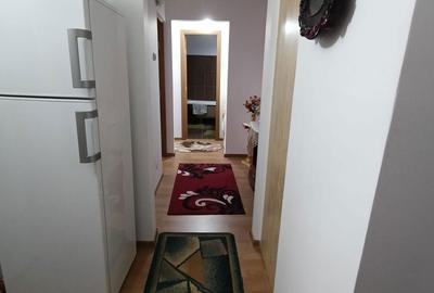 Apartament cu 3 camere decomandat în Central - 3