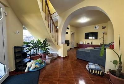 Duplex cu 5 camere cu Teren 387 Mp în Cetate - 14