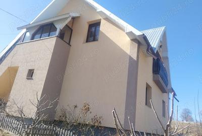 Casă cu 3 camere cu Teren 1000 Mp în Dorna Candrenilor - 4