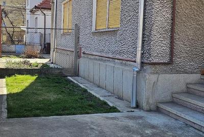 Casă cu 4 camere cu Teren 209 Mp în Central - 7