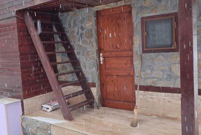 Casă cu 4 camere în Râu de Mori - 4