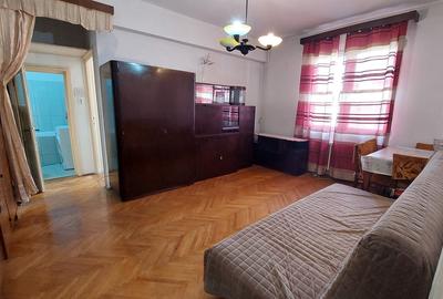 Piata Mihail Kogalniceanu, Cismigiu, 2 camere, etaj 4/6, balcon deschis Piata Mihail Kogalniceanu, Cismigiu, 2 camere, etaj 4/6, balcon deschis - 10