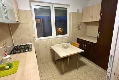 Apartament cu 3 camere semidecomandat în Cotroceni - 6