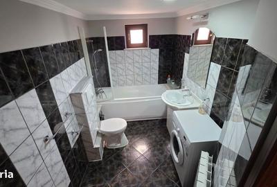 Apartament cu 3 camere decomandat în Central - 20
