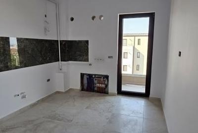 Garsonieră decomandată în Nicolina - 3