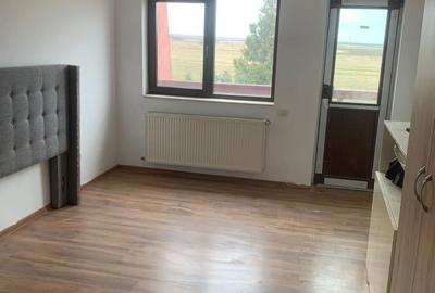 Casă cu 4 camere în Tătărași - 1