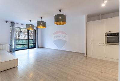 Apartament cu 4 camere de inchiriat Tampa Gardens Racadau etaj 10/12 - 13