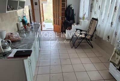 Casă cu 5 camere cu Teren 2300 Mp în Central - 4