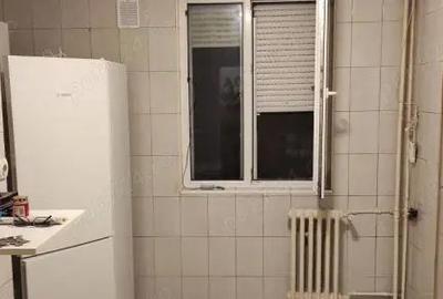 Apartament cu 3 camere decomandat în Drumul Taberei - 4